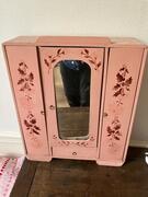 jolie armoire de toilette vintage