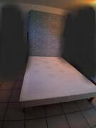 Lit : Sommier tapissier + Matelas 140x200