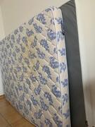 Donne 2 matelas deux personnes 140x200 Bultex et Ikea