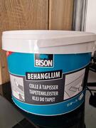 pot de colle à tapisser