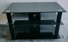 Petit meuble télé en verre