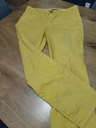 Pantalon jaune taille 42 à peu près