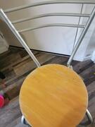 Chaises bois et métal