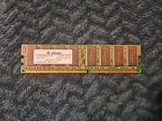 BARRETTE RAM INFINEON 256MB DDR 166MHz HYS64D32300GU