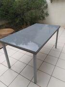 Table d'extérieur