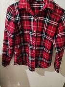 chemise fille. 14 ans.