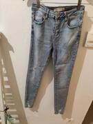 Jean's fille (taille 34).