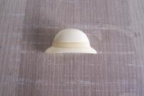 Broche chapeau
