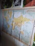 planisphère, carte du monde, sur papier