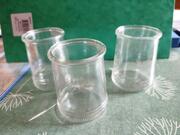 petits pots en verre