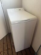 lave linge très peu servi (rbnb) chargement par dessus, état neuf (j'arrête la loc. rbnb)