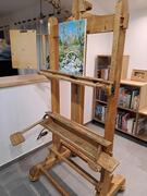 Chevalet fait maison avec multiples adaptations pour peintre régulier