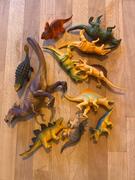 dinosaures en plastique