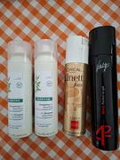 Lot shampooing sec et laqueà cheveux