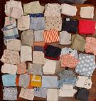 Lot de vêtements été 12 mois fille : robes, chemisiers, body, pull léger, combi de mer...