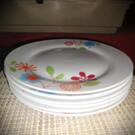 Lot de 6 très belles assiettes plates