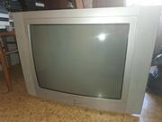 Téléviseur couleur 70 cm
