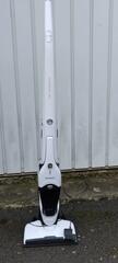 aspirateur ( 2 en 1 )