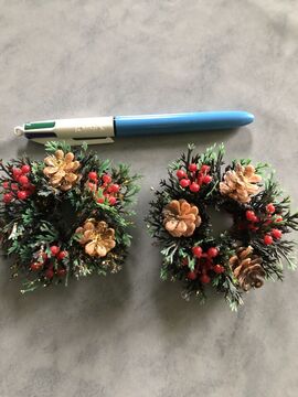 2 décorations de Noël / supports bougies