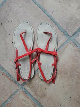 Sandales rouge taille 38