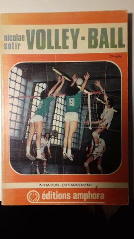 VOLLEY BALL Initiation Entrainement 1978