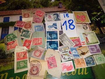 Lot de timbres monde 18