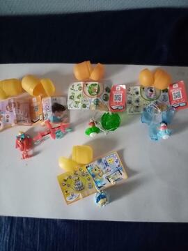 Figurines KINDER