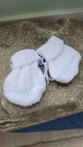 Chaussettes de naissance bébé neuves