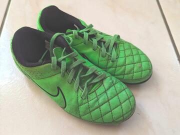 Chaussure football taille 31