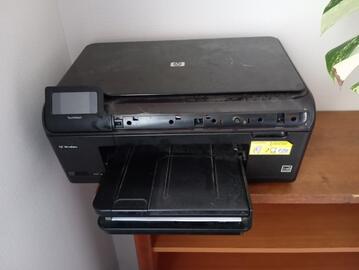 imprimante HP B209a pour pièces/ à réparer