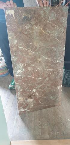 plaque de marbre 1m sur 60 cm environ