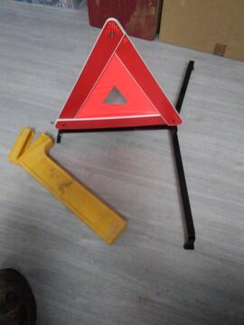 triangle signalisation voiture pliable