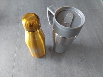lot thermos