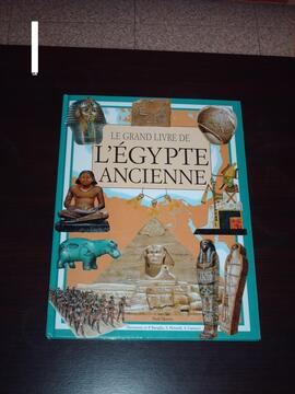 Livre sur l'Egypte ancienne