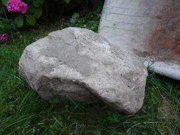 Gros caillou pierre