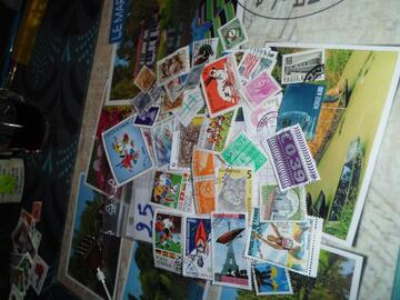 Lot de timbres monde 25