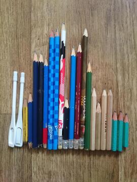 Lot crayons à papier