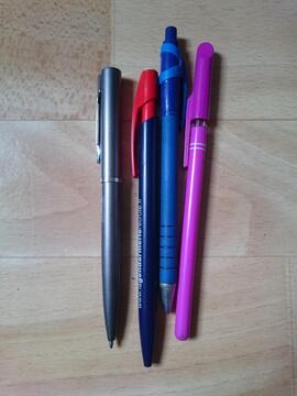 Lot stylo