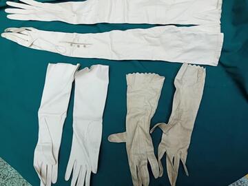 Lot de gants anciens en peu de chevreau - pour collection