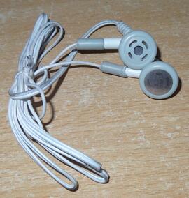 Casque oreillette micro pour téléphone ou lecteur MP3 (jack 3.5)