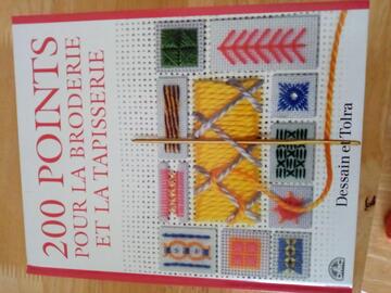 200 points de broderie