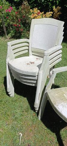 5 chaises de jardin