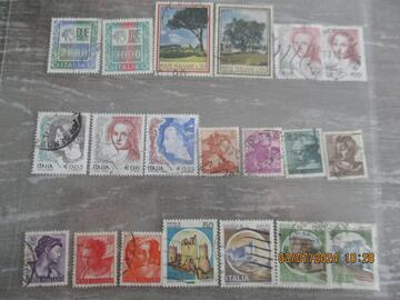 LOt 4 - 20 timbres oblitérés Italie