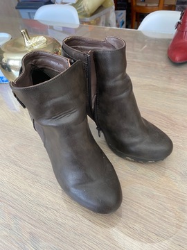 bottines marrons T38