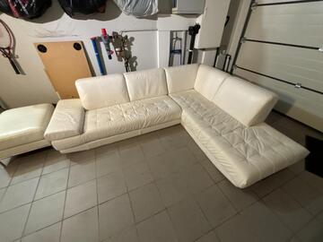 Grand canapé d'angle en cuir blanc