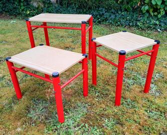 3 petites tables gigogne