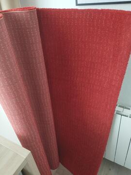 Tapis rouge Ikea 133 x 195 cm