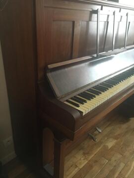 piano droit Chapell London