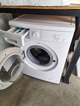 Machine à laver pour pièces