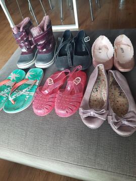 6 paires de chaussures fille